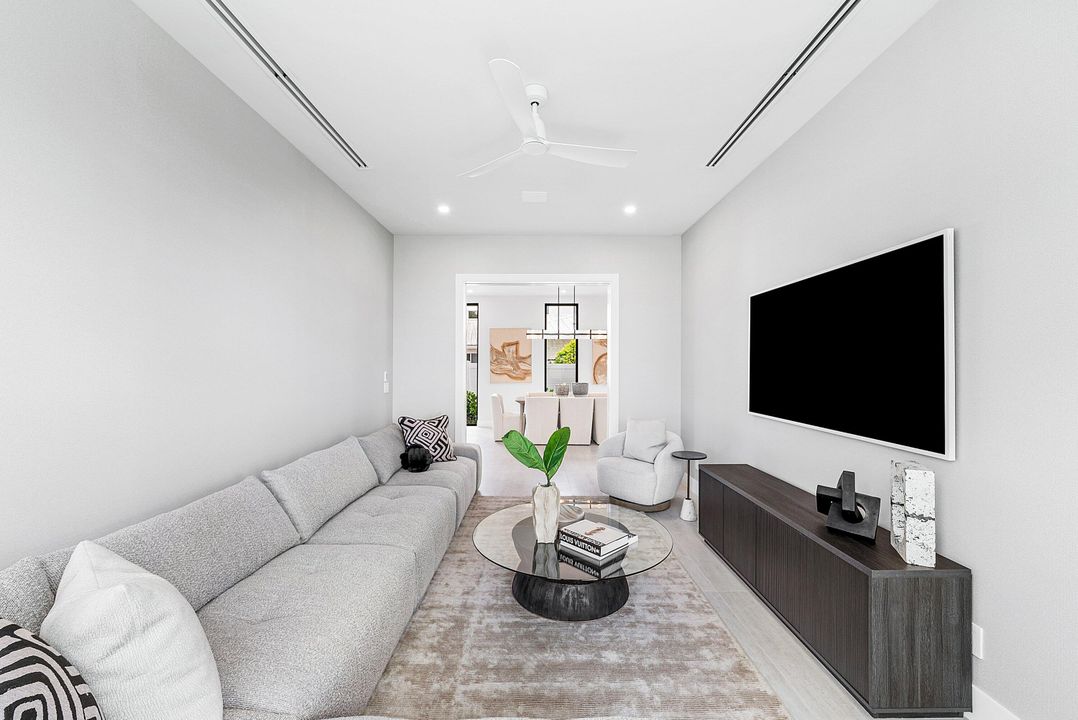 待售: $3,950,000 (4 贝兹, 4 浴室, 3556 平方英尺)