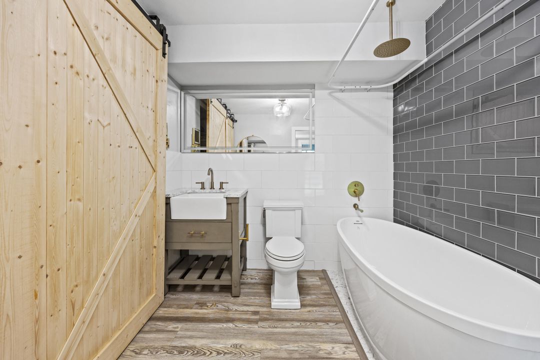 待售: $1,165,000 (3 贝兹, 2 浴室, 2180 平方英尺)