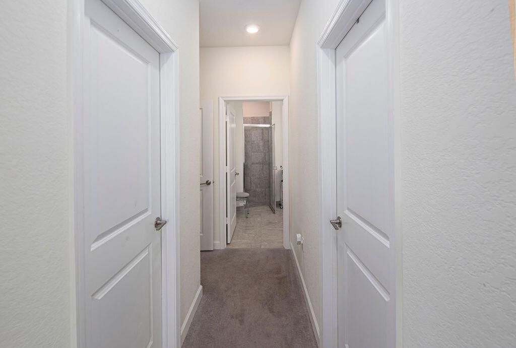 For Sale: $399,900 (3 beds, 2 baths, 1649 Square Feet)