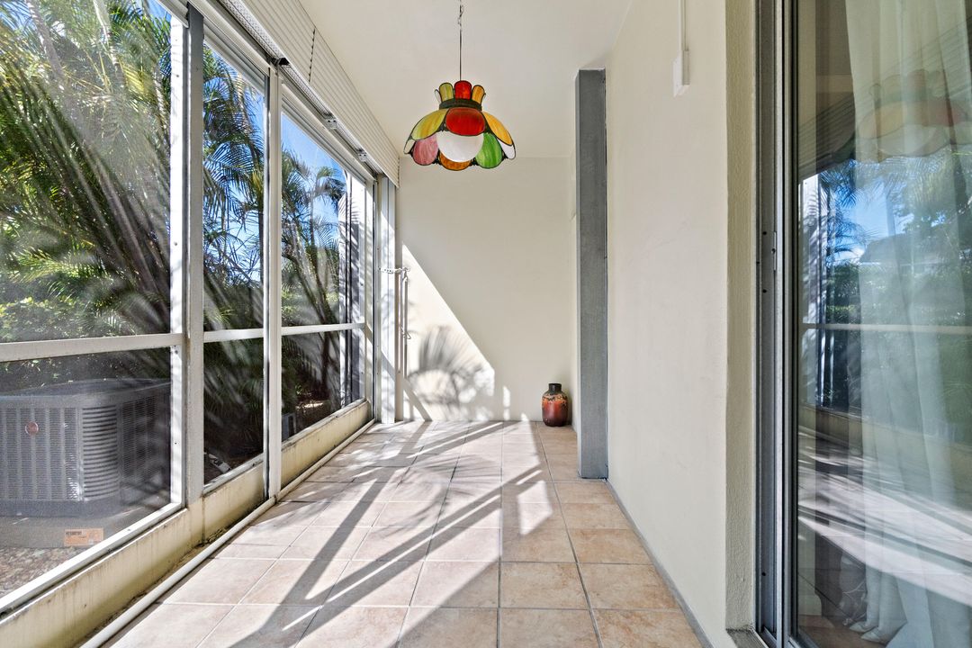 На продажу: $129,900 (1 спален, 1 ванн, 704 Квадратных фут)