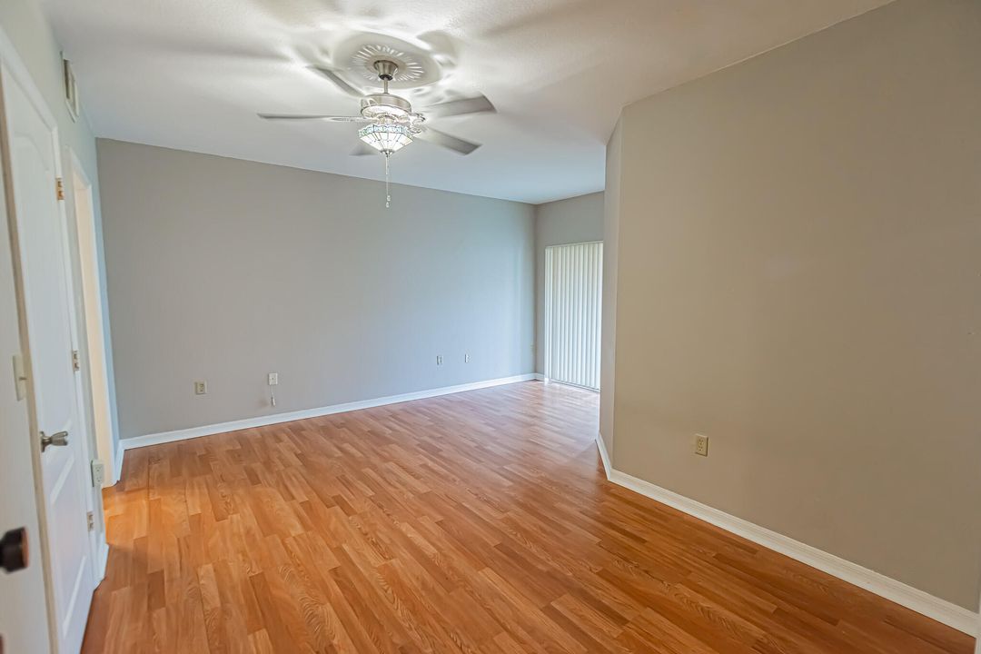 На продажу: $199,999 (3 спален, 2 ванн, 1467 Квадратных фут)