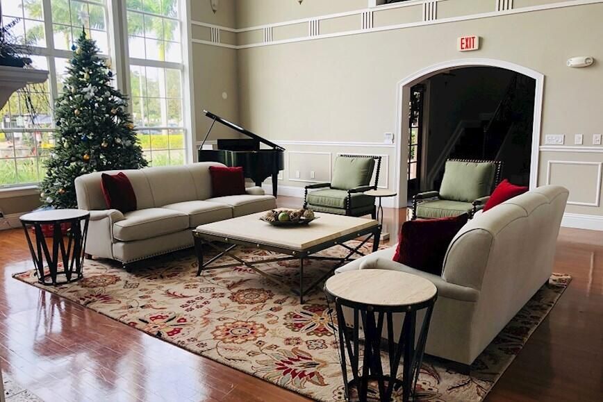 На продажу: $199,999 (3 спален, 2 ванн, 1467 Квадратных фут)