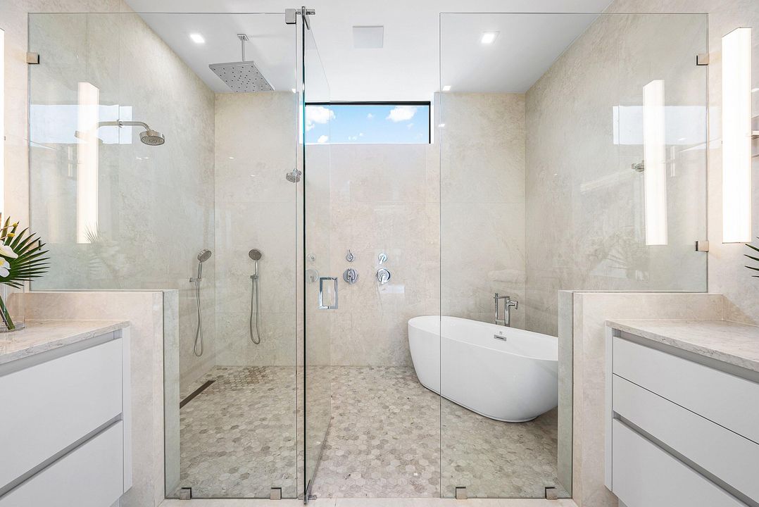 待售: $3,950,000 (4 贝兹, 4 浴室, 3556 平方英尺)