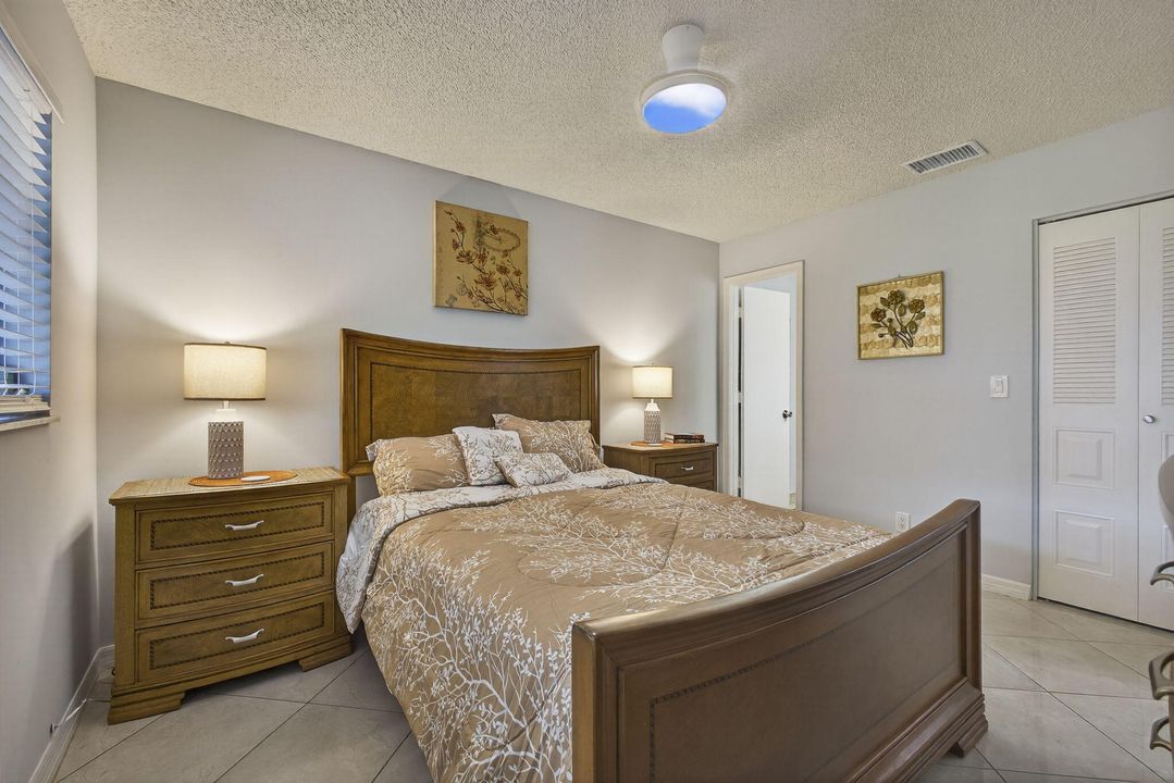 出租: $3,500 (2 贝兹, 2 浴室, 884 平方英尺)