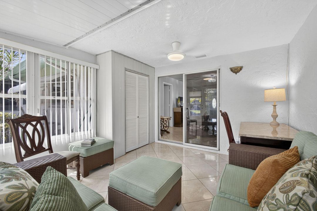 出租: $3,500 (2 贝兹, 2 浴室, 884 平方英尺)