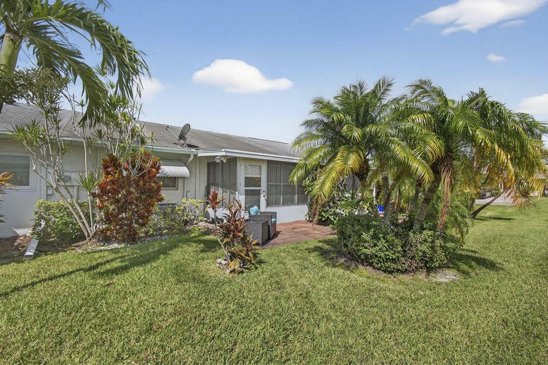 出租: $3,500 (2 贝兹, 2 浴室, 884 平方英尺)