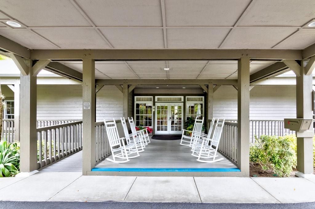 For Sale: $315,000 (3 beds, 2 baths, 1559 Square Feet)