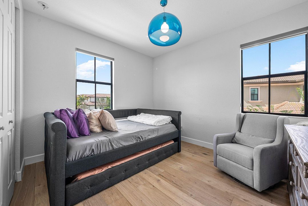 待售: $1,475,000 (4 贝兹, 3 浴室, 3848 平方英尺)