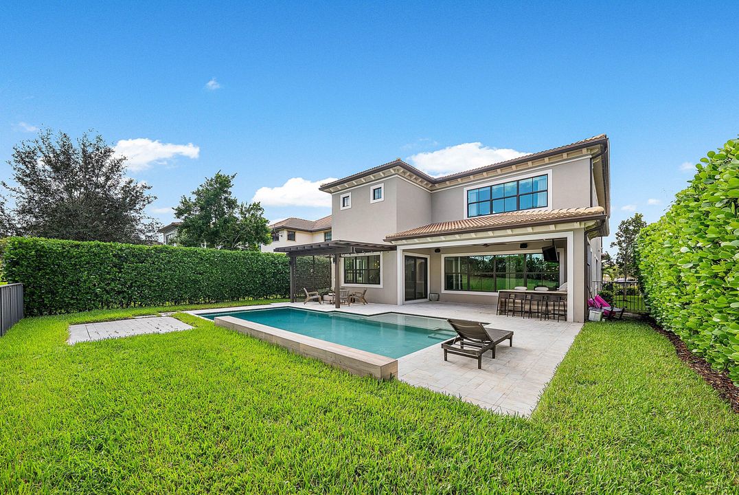 待售: $1,475,000 (4 贝兹, 3 浴室, 3848 平方英尺)