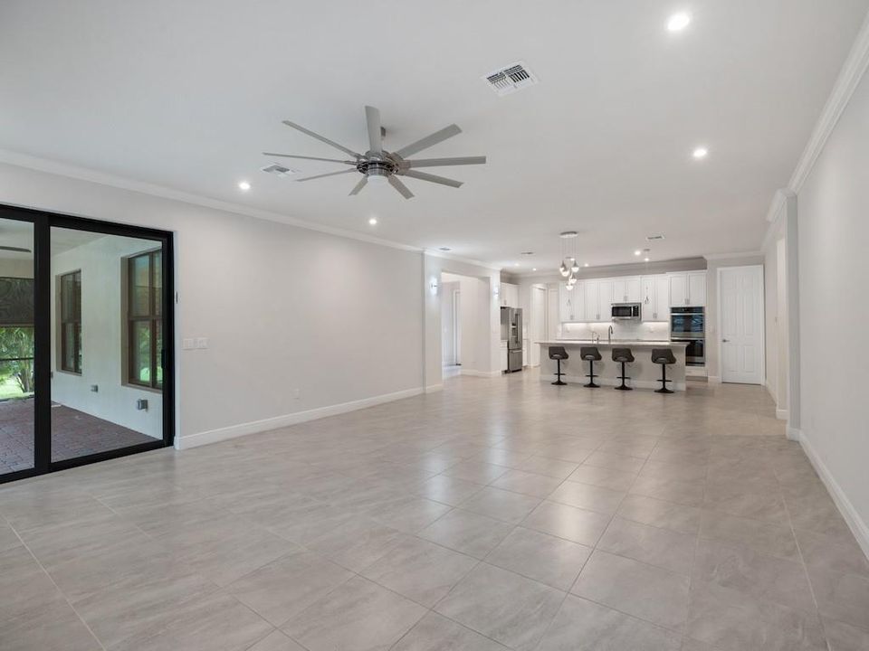 待售: $829,000 (3 贝兹, 3 浴室, 2842 平方英尺)