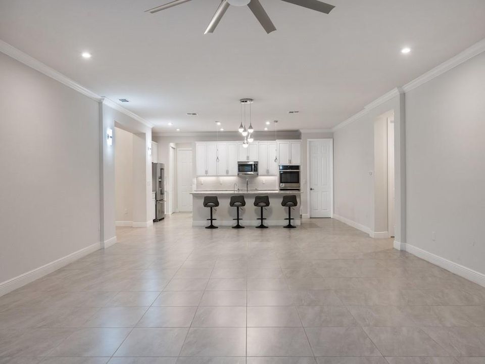 待售: $829,000 (3 贝兹, 3 浴室, 2842 平方英尺)