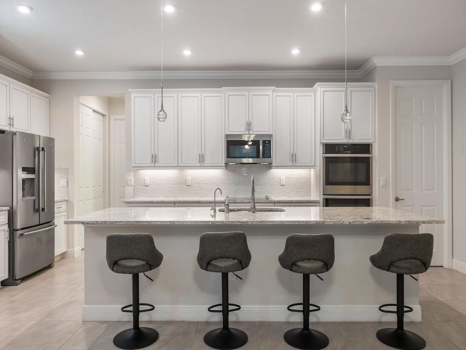 待售: $829,000 (3 贝兹, 3 浴室, 2842 平方英尺)