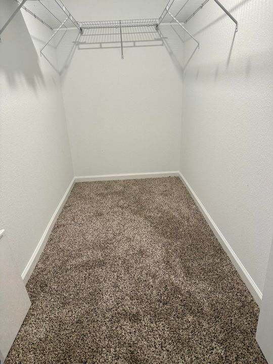 В аренду: $1,900 (3 спален, 2 ванн, 1655 Квадратных фут)