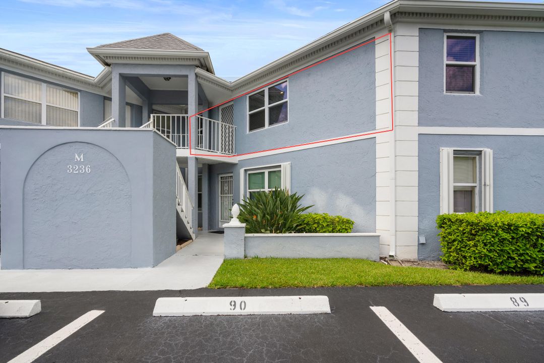 For Sale: $258,000 (2 beds, 2 baths, 1200 Square Feet)