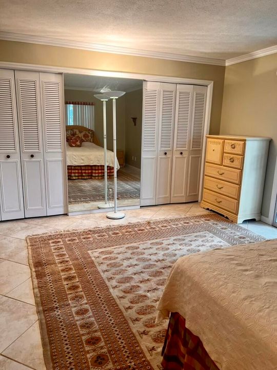 For Sale: $140,000 (1 beds, 1 baths, 750 Square Feet)