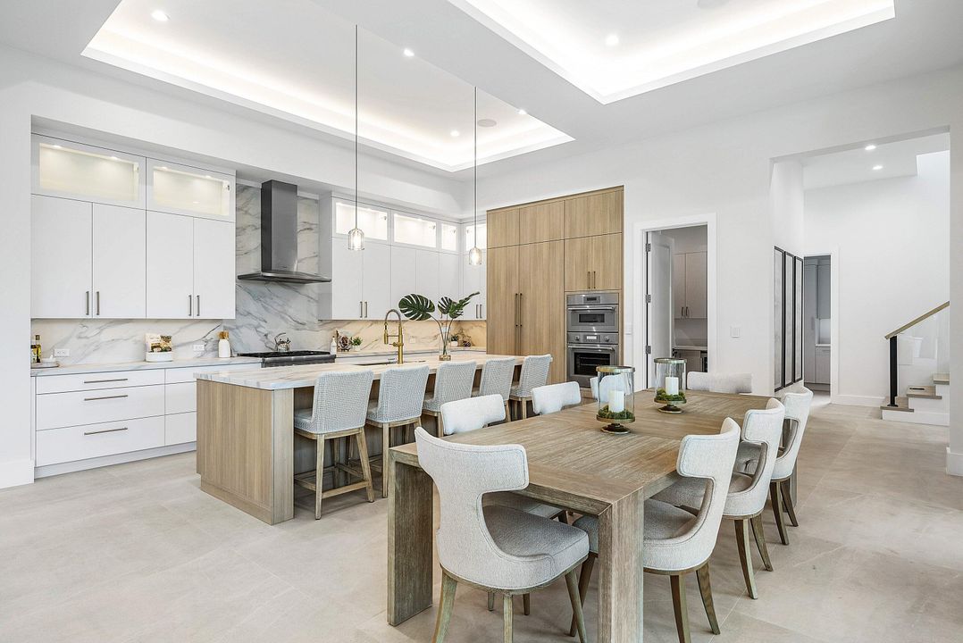 待售: $5,600,000 (5 贝兹, 5 浴室, 4714 平方英尺)