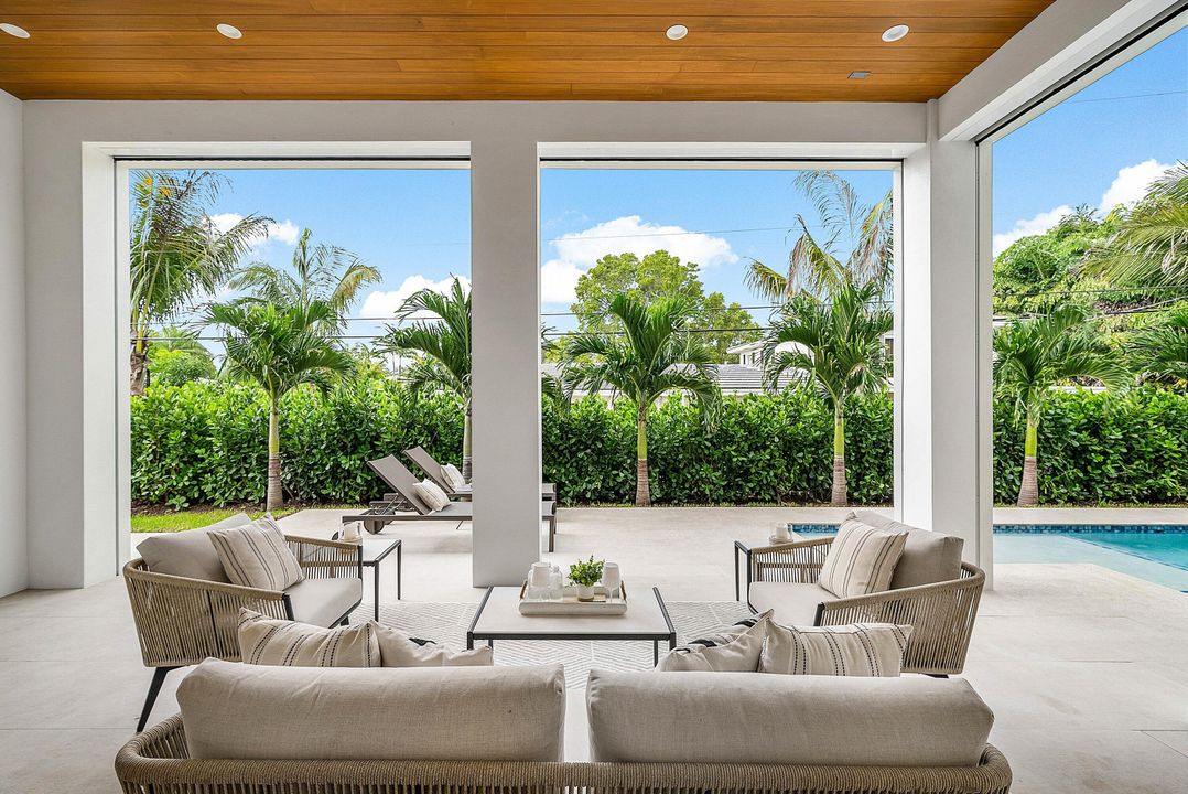 待售: $5,600,000 (5 贝兹, 5 浴室, 4714 平方英尺)