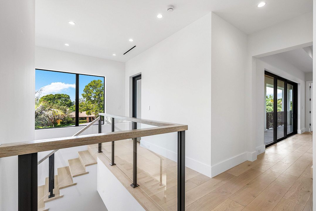 待售: $5,600,000 (5 贝兹, 5 浴室, 4714 平方英尺)