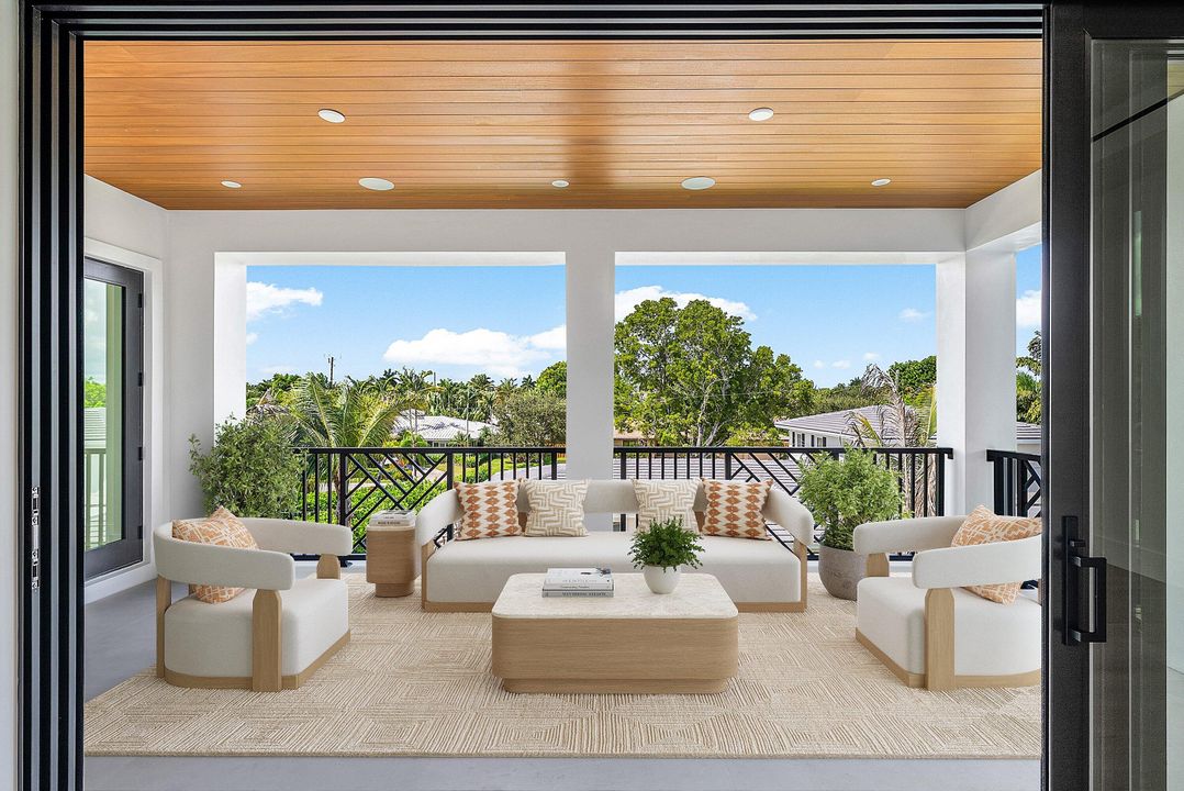 待售: $5,600,000 (5 贝兹, 5 浴室, 4714 平方英尺)