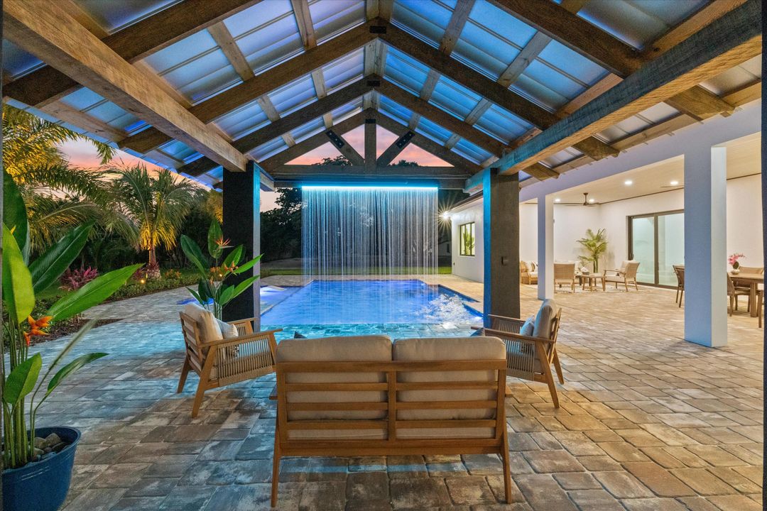 На продажу: $2,674,999 (4 спален, 3 ванн, 2469 Квадратных фут)