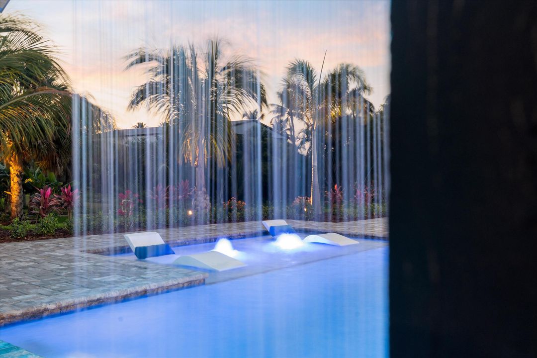 На продажу: $2,674,999 (4 спален, 3 ванн, 2469 Квадратных фут)