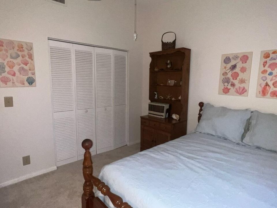 For Rent: $2,300 (2 beds, 2 baths, 1026 Square Feet)