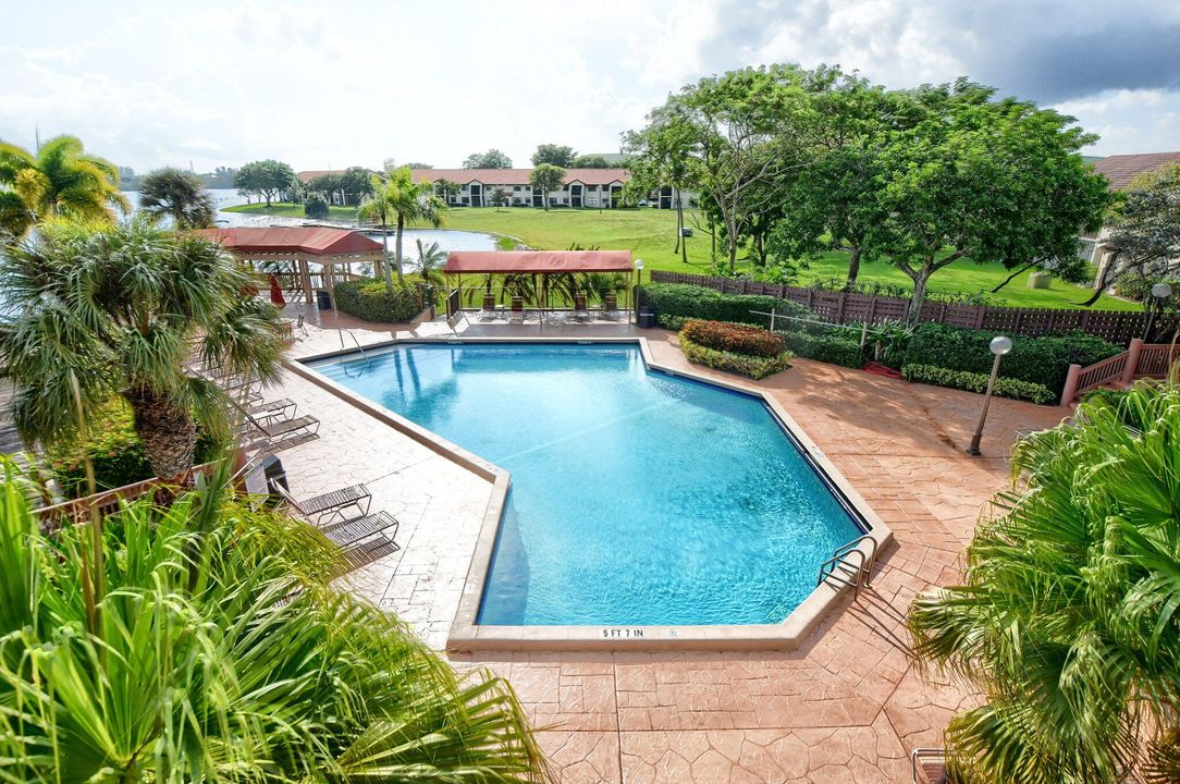 En Venta: $374,900 (2 camas, 2 baños, 1436 Pies cuadrados)