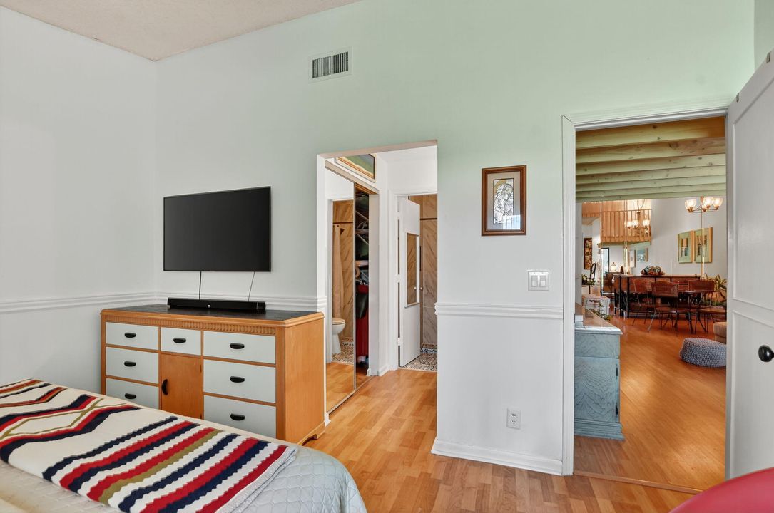 En Venta: $374,900 (2 camas, 2 baños, 1436 Pies cuadrados)