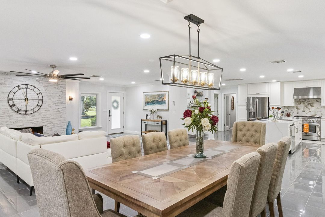 На продажу: $795,000 (4 спален, 2 ванн, 3681 Квадратных фут)