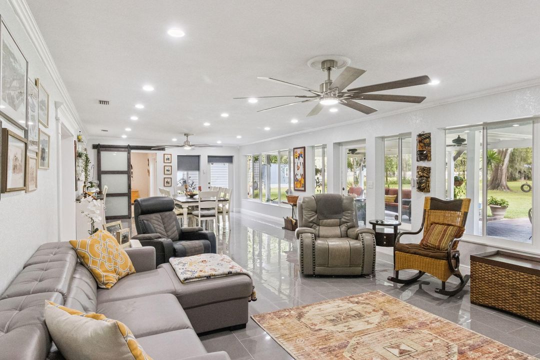 На продажу: $795,000 (4 спален, 2 ванн, 3681 Квадратных фут)