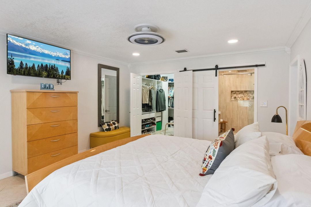 На продажу: $795,000 (4 спален, 2 ванн, 3681 Квадратных фут)