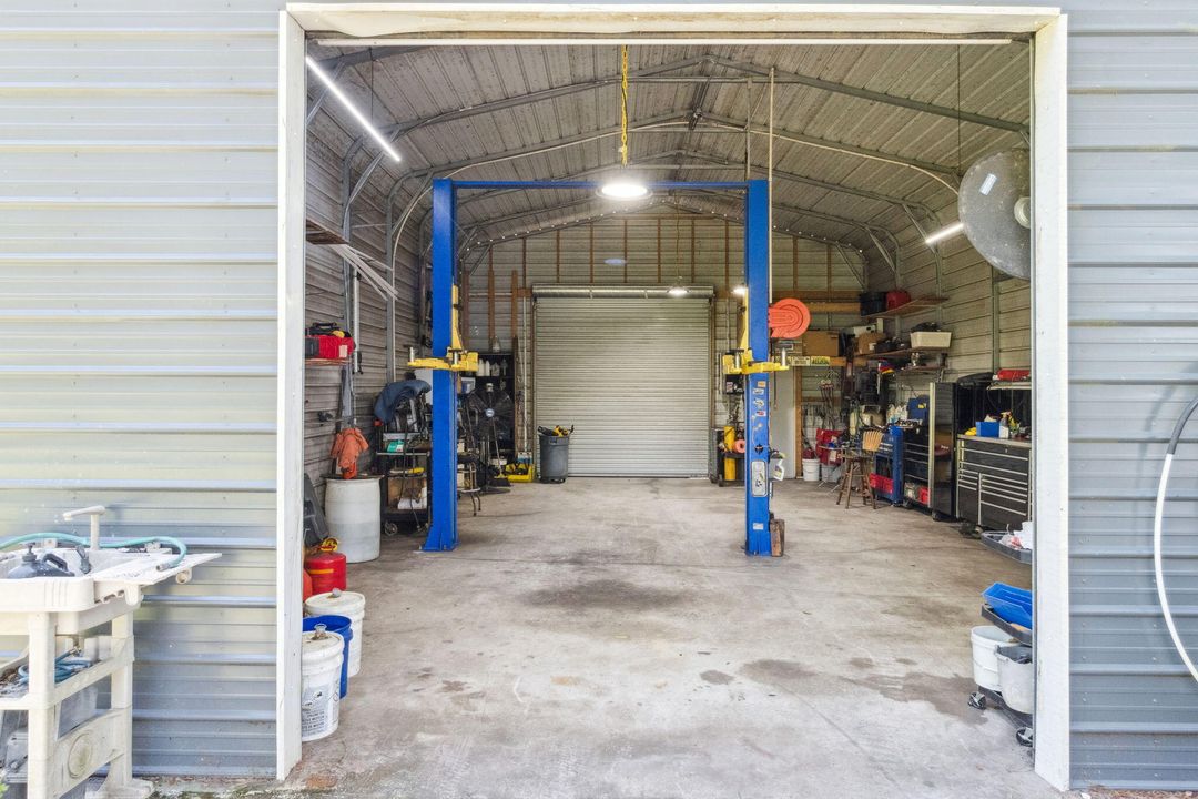 На продажу: $795,000 (4 спален, 2 ванн, 3681 Квадратных фут)