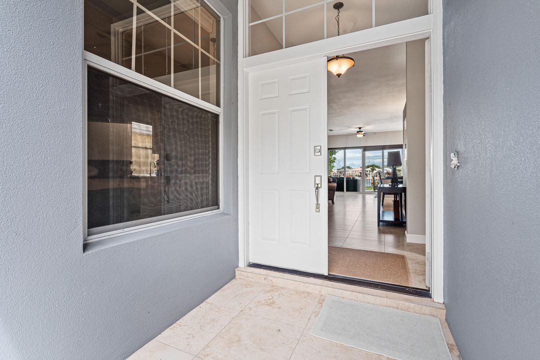 For Sale: $749,999 (3 beds, 2 baths, 1968 Square Feet)