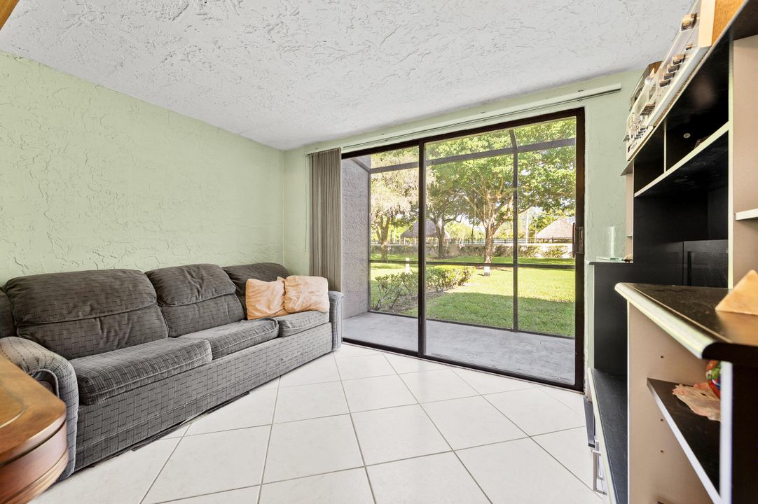 For Sale: $455,000 (3 beds, 2 baths, 1442 Square Feet)