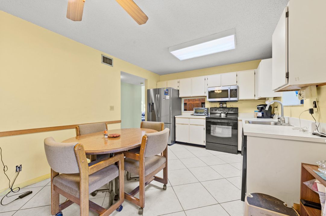 For Sale: $455,000 (3 beds, 2 baths, 1442 Square Feet)