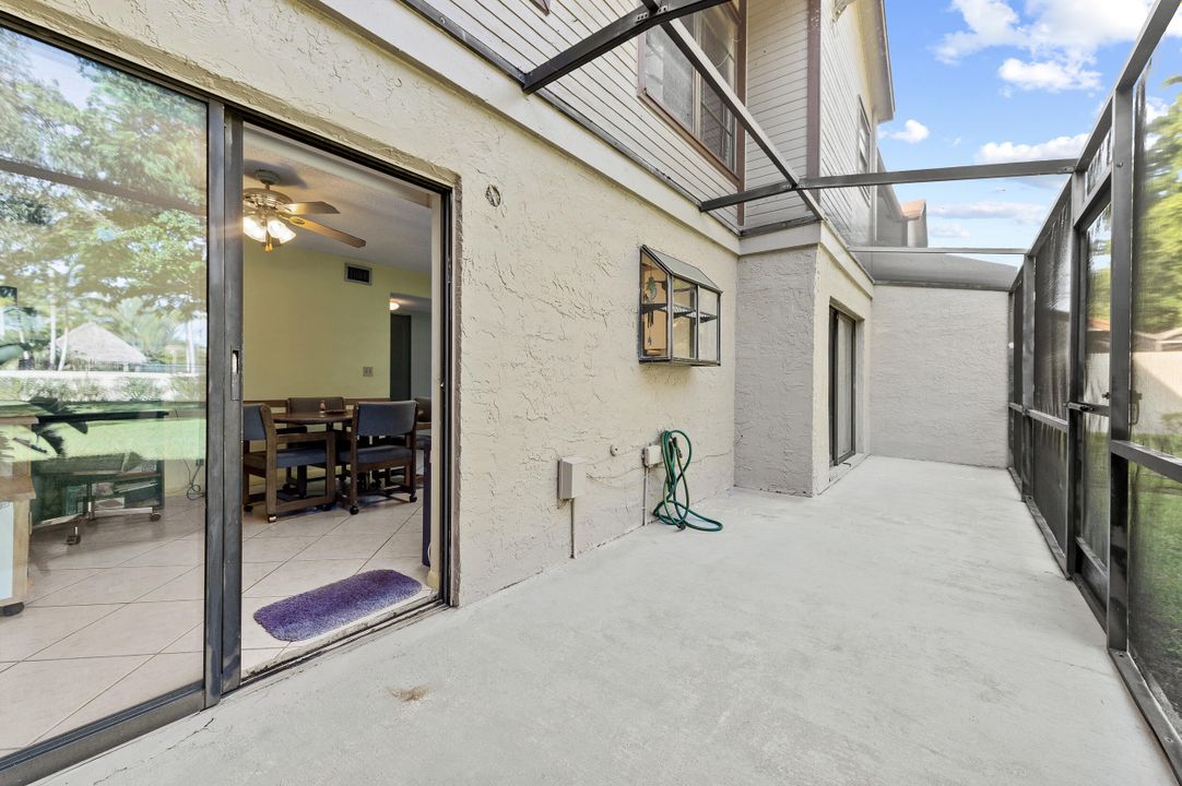 For Sale: $455,000 (3 beds, 2 baths, 1442 Square Feet)