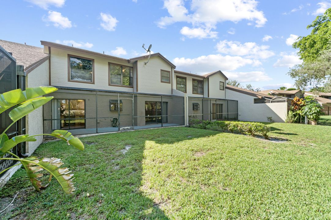 For Sale: $455,000 (3 beds, 2 baths, 1442 Square Feet)