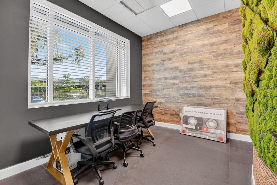 For Sale: $970,000 (0 beds, 0 baths, 2073 Square Feet)