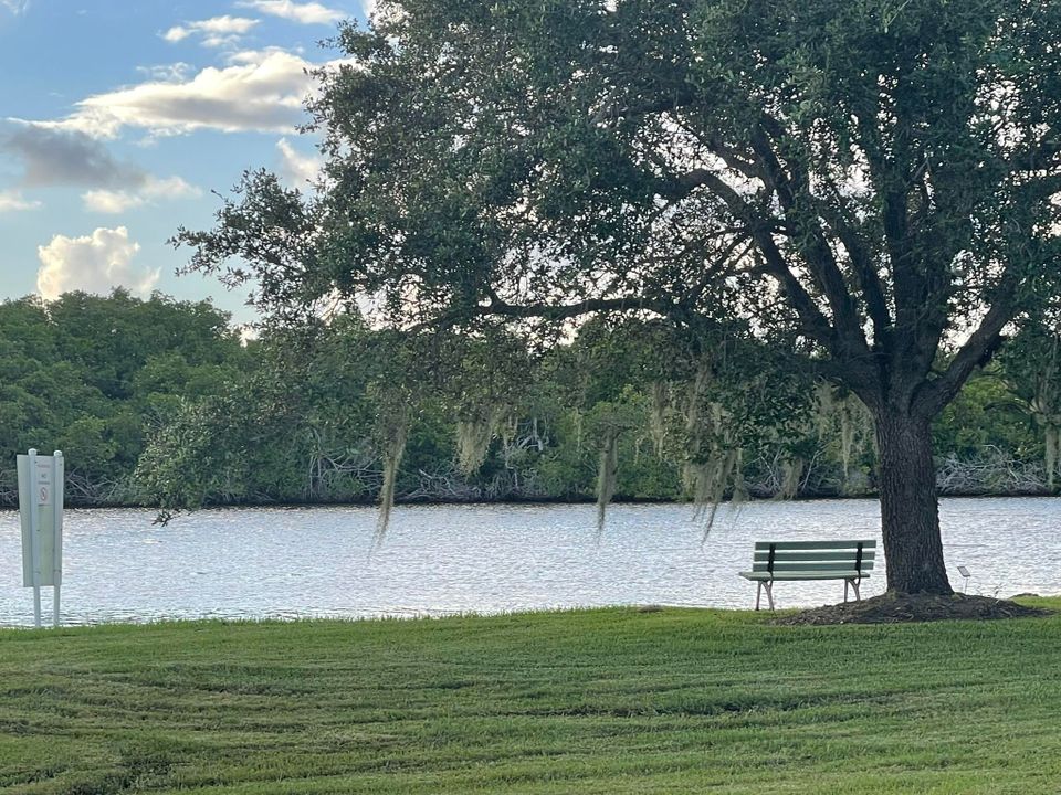 Active With Contract: $82,000 (2 beds, 2 baths, 960 Square Feet)