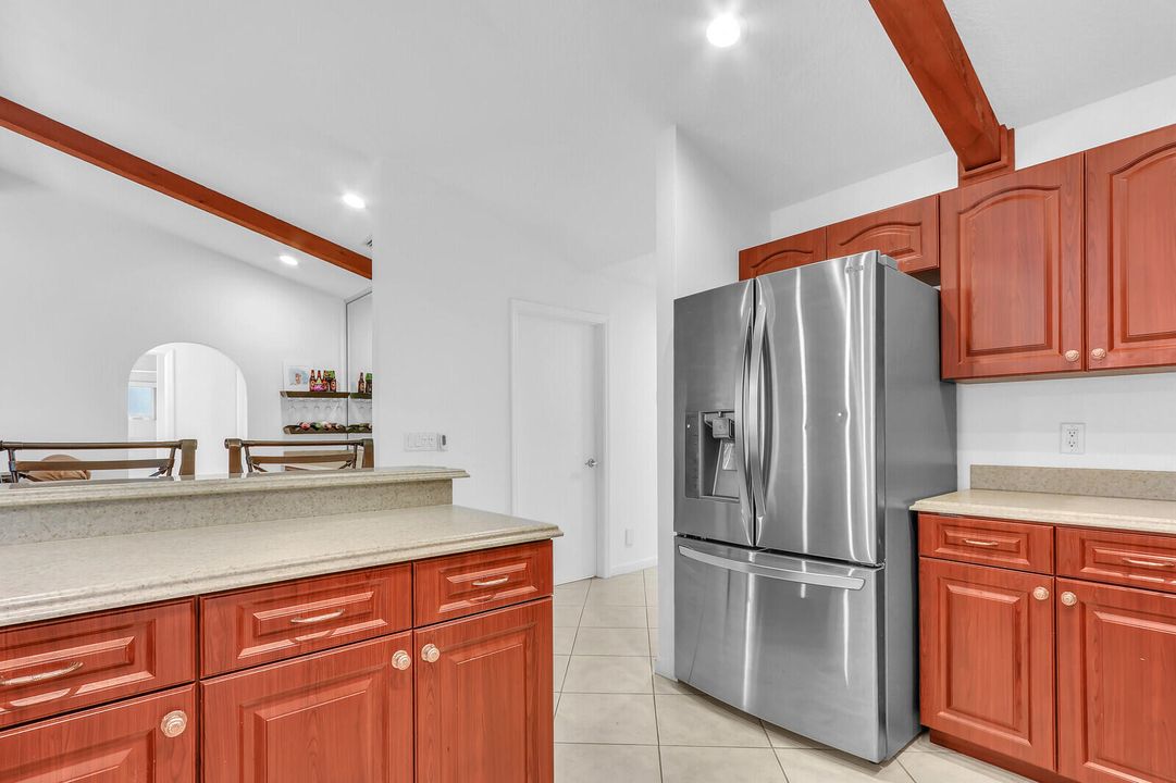 Active With Contract: $859,000 (4 beds, 3 baths, 2208 Square Feet)