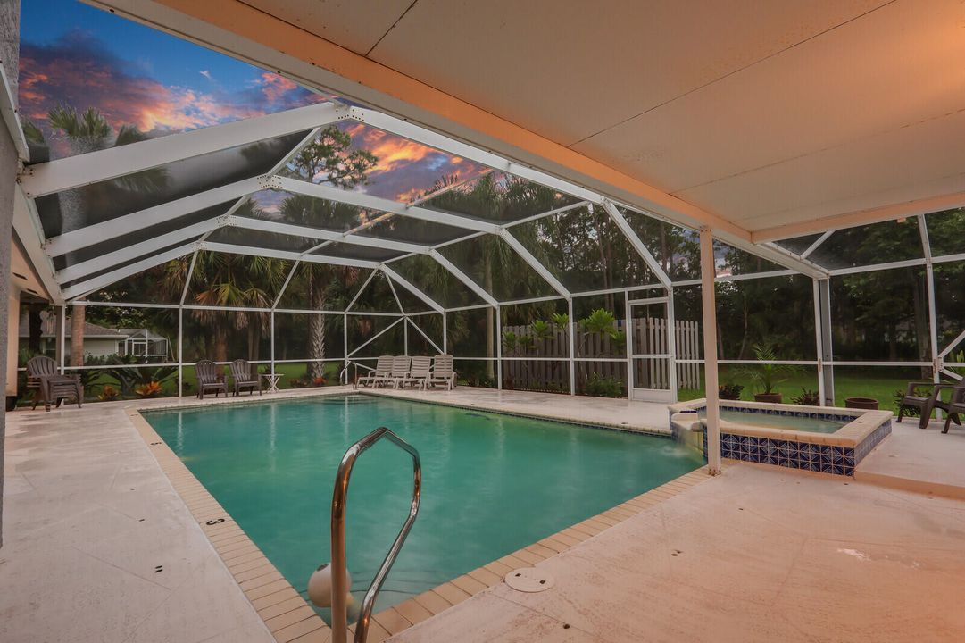 Active With Contract: $859,000 (4 beds, 3 baths, 2208 Square Feet)