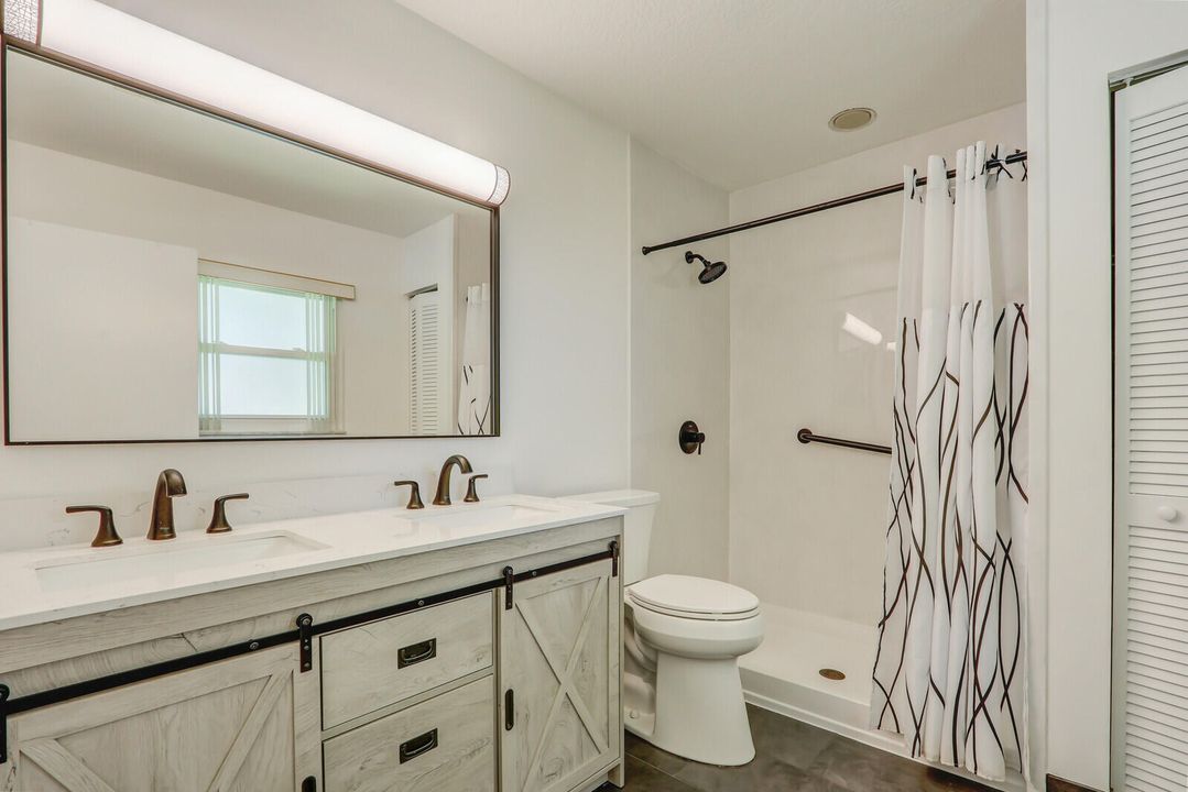 Active With Contract: $859,000 (4 beds, 3 baths, 2208 Square Feet)