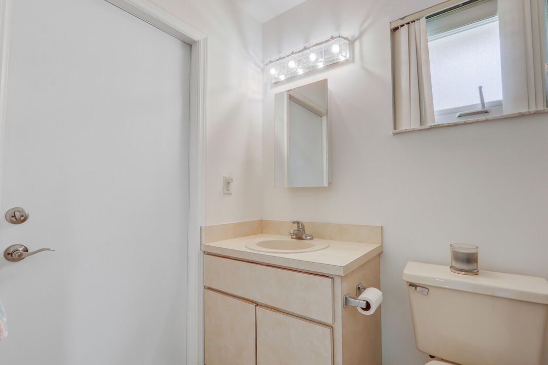 Active With Contract: $859,000 (4 beds, 3 baths, 2208 Square Feet)