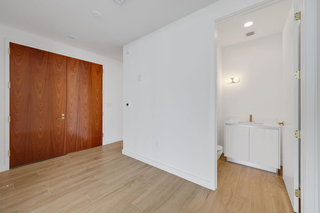 For Sale: $6,500,000 (3 beds, 3 baths, 2623 Square Feet)