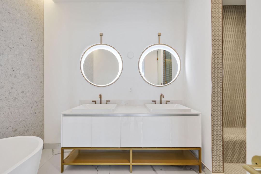 For Sale: $6,500,000 (3 beds, 3 baths, 2623 Square Feet)