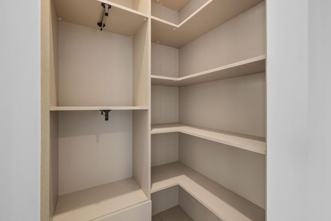 For Sale: $6,500,000 (3 beds, 3 baths, 2623 Square Feet)