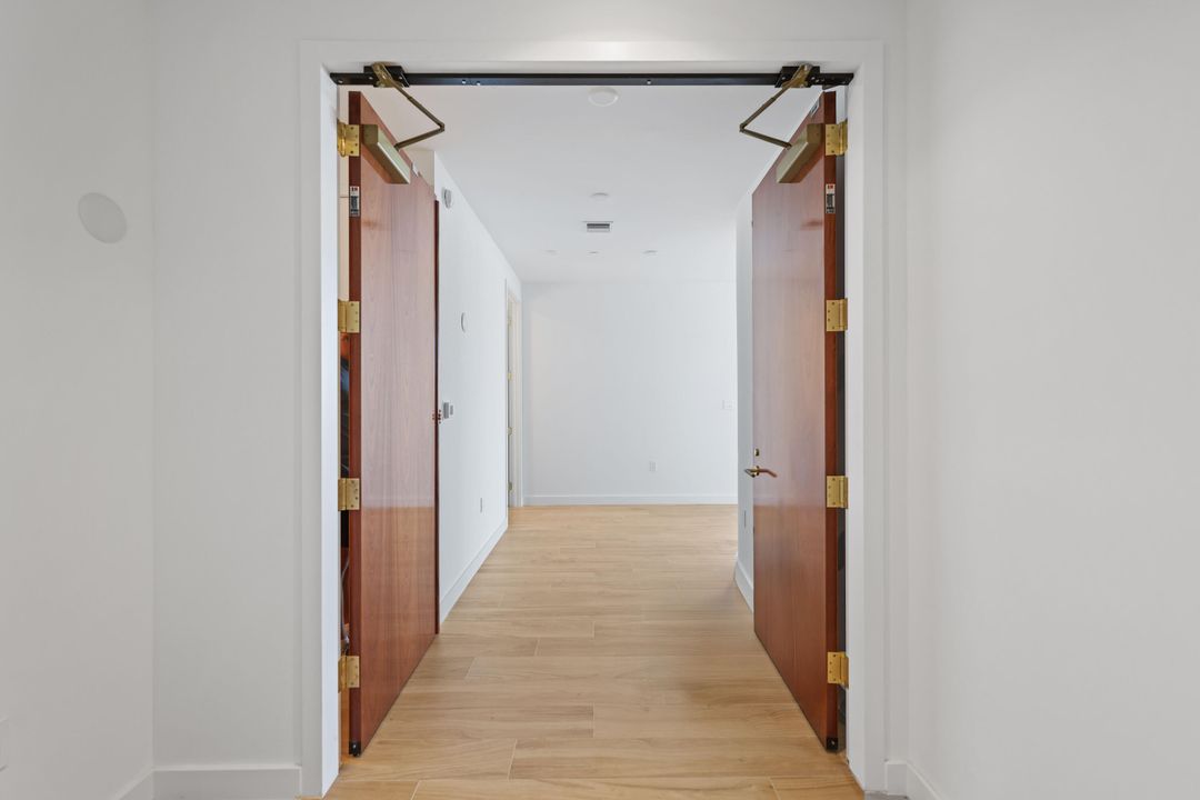 For Sale: $6,500,000 (3 beds, 3 baths, 2623 Square Feet)