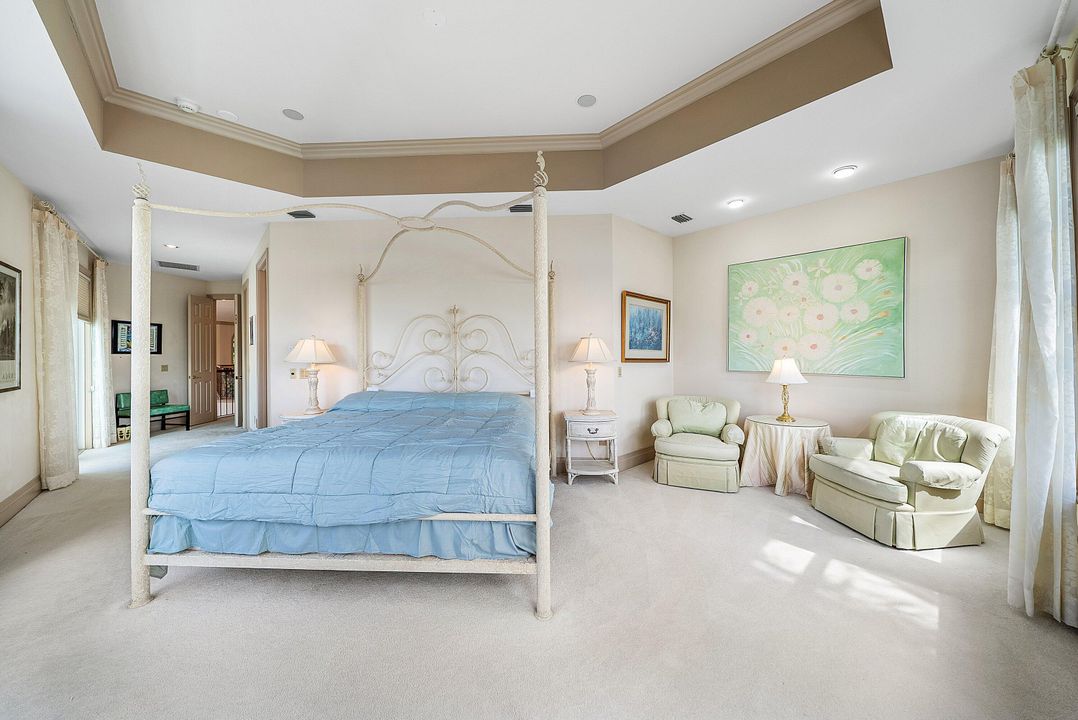 合同活跃: $1,995,000 (3 贝兹, 3 浴室, 3222 平方英尺)