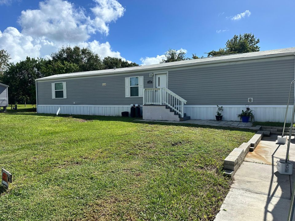 待售: $204,900 (3 贝兹, 2 浴室, 924 平方英尺)