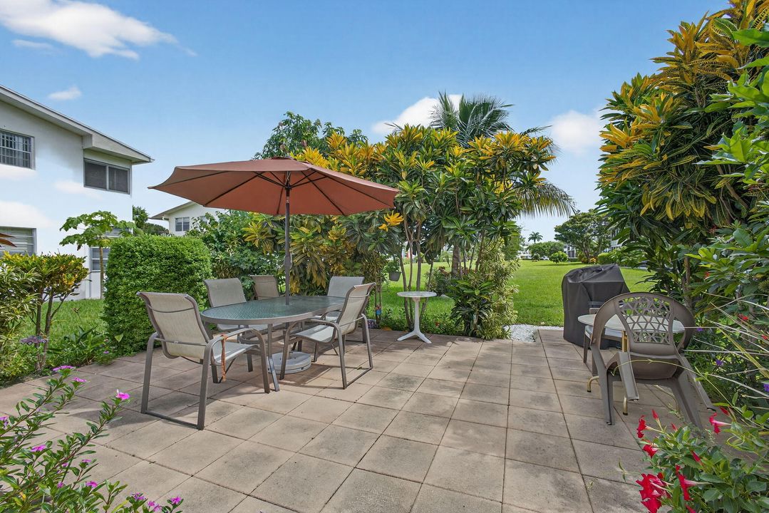 待售: $55,000 (1 贝兹, 1 浴室, 615 平方英尺)